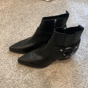 Marc Fisher black heeled booties